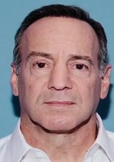 皮特·奥诺拉迪 照片