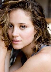 玛格丽塔·列维耶娃 照片