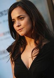 艾莉丝·布拉加 照片