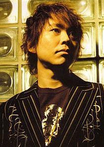 置鲇龙太郎 照片