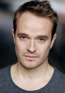 奥利弗·迪姆斯戴尔 照片