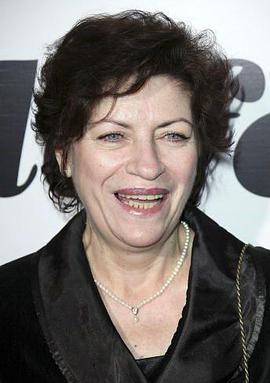 卢米妮察·盖奥尔吉乌 照片