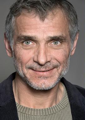 奥德里奇•凯瑟 照片