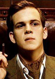 古斯塔·斯卡斯加德 照片