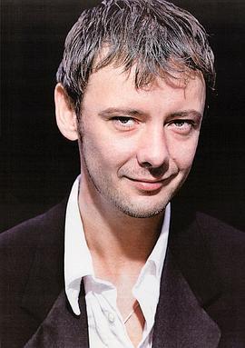 约翰·西姆 照片