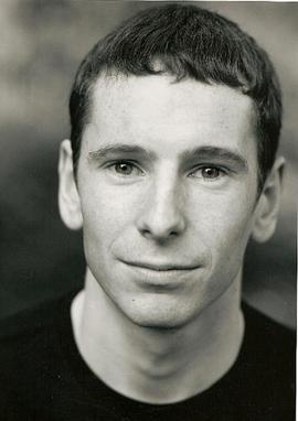 杰拉德·基恩斯 照片