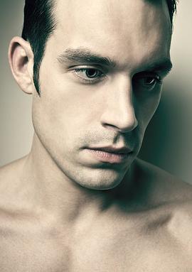 拉塞尔·巴洛格 照片