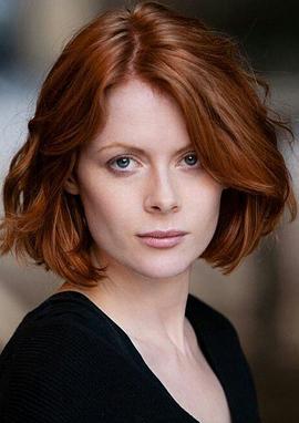 艾米丽·比查姆 照片