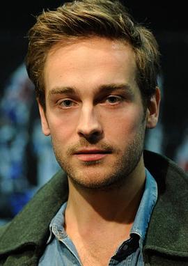 汤姆·米森 照片