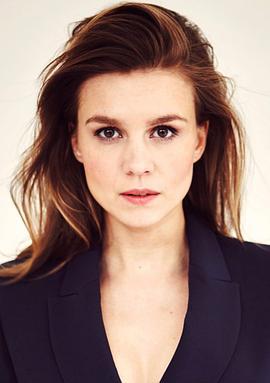 卡佳·赫尔伯斯 照片