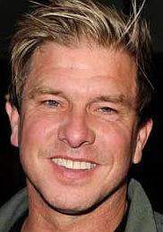 肯尼·约翰逊 照片