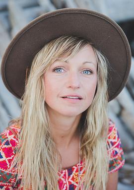 阿什莉·鲍尔 照片