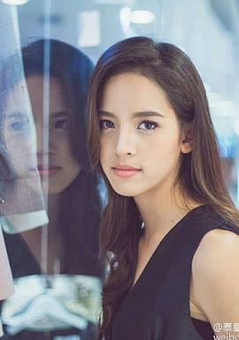 娜塔妮查·纳瓦塔纳瓦尼 照片