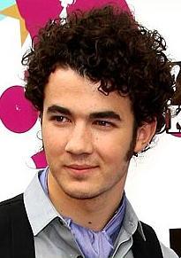 凯文·乔纳斯 照片