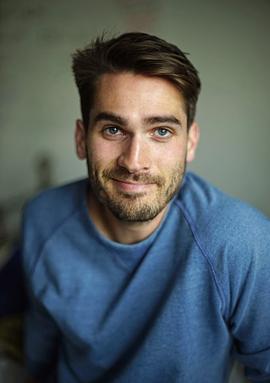 吉姆·卡明斯 照片