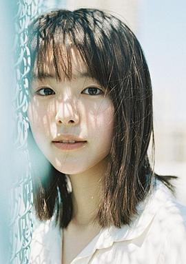 唐田英里佳 照片