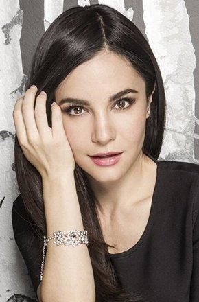 玛莎·希加瑞达 照片