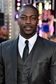 大卫·阿贾拉 照片