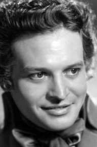 Leslie Bradley 照片