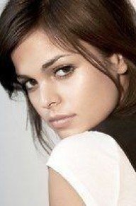 琳娜·埃斯科 照片