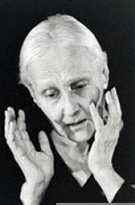 卡特琳·萨米 照片