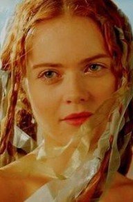 海拉·西尔玛 照片