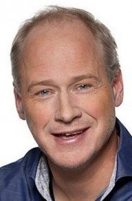 罗伯特·古斯塔夫森 照片