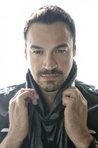 阿莱克斯·潘诺维奇 照片