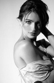 阿尼娅·布克斯坦 照片