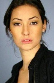 拉卢卡·阿普罗杜 照片